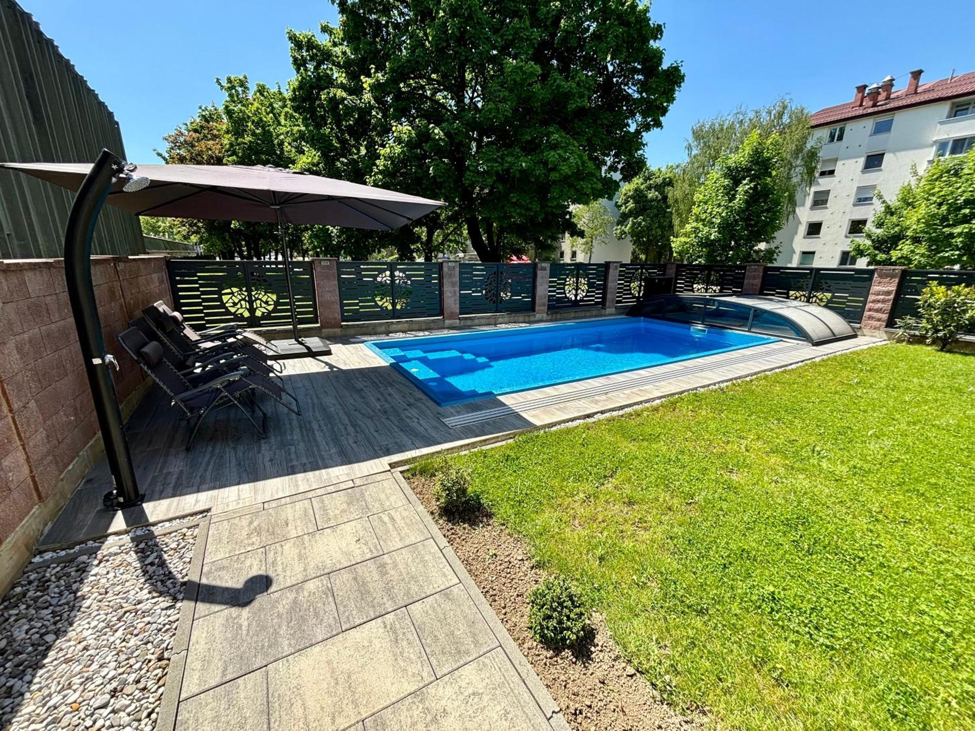 Villa Moste With Pool & Ev Station 卢布尔雅那 外观 照片