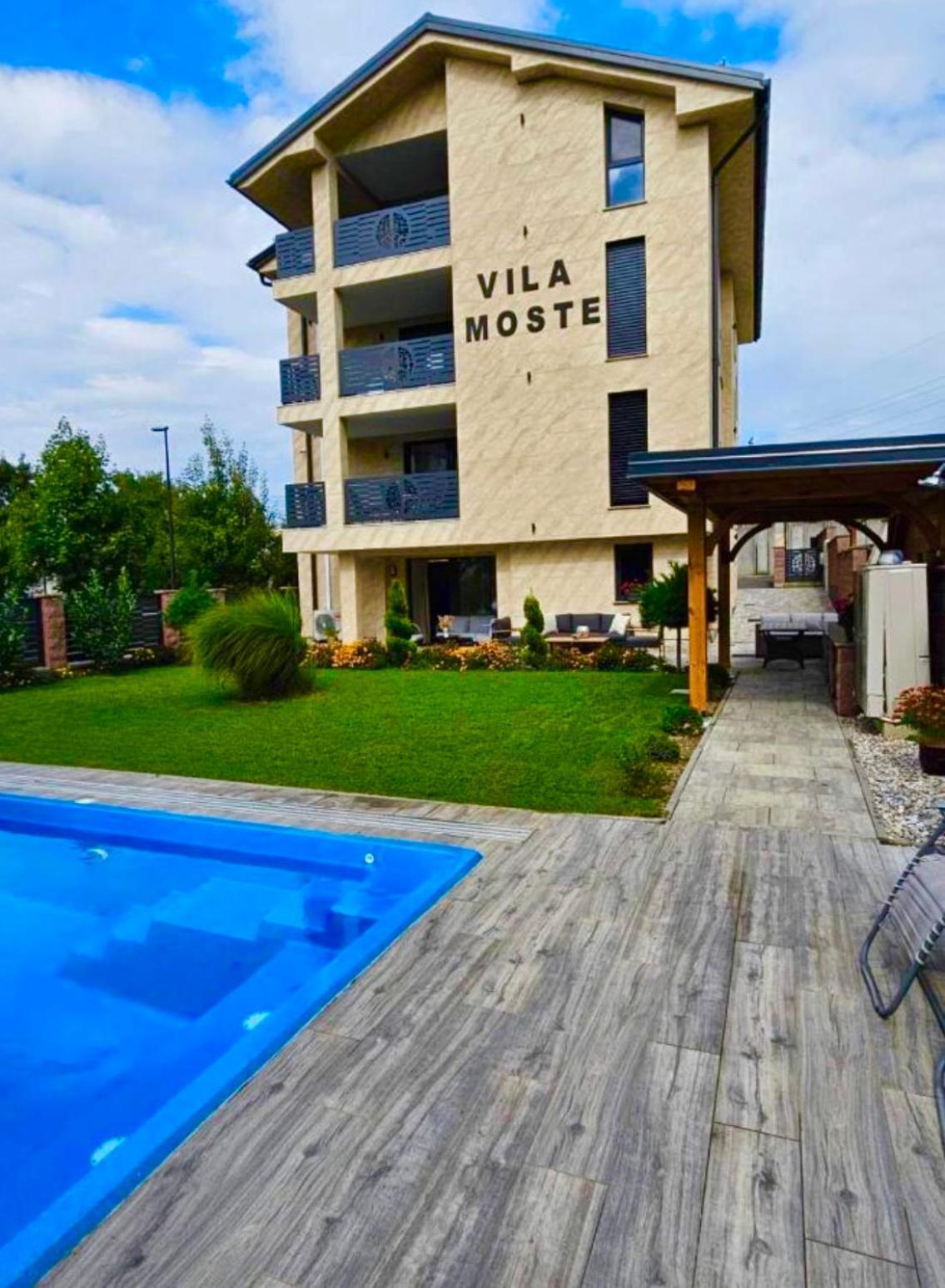 Villa Moste With Pool & Ev Station 卢布尔雅那 外观 照片